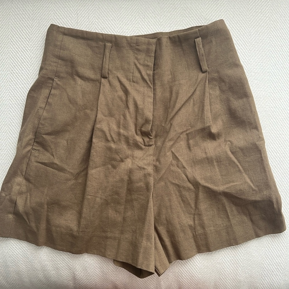 Olive green linen ZARA high waisted shorts never worn